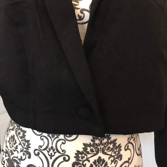 SOLD! BRAND NEW! H&M blazer (BLOUSE NOT INCLUDED) - Picture 2 of 5